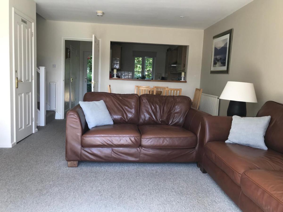 Liming Lodge - Lakeside Home In The Cotswolds Южен Сърни Екстериор снимка