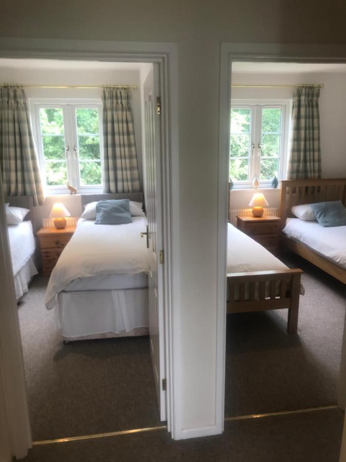 Liming Lodge - Lakeside Home In The Cotswolds Южен Сърни Екстериор снимка